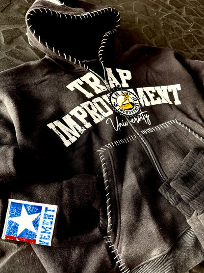 Trappers University Set – Black Asphalt